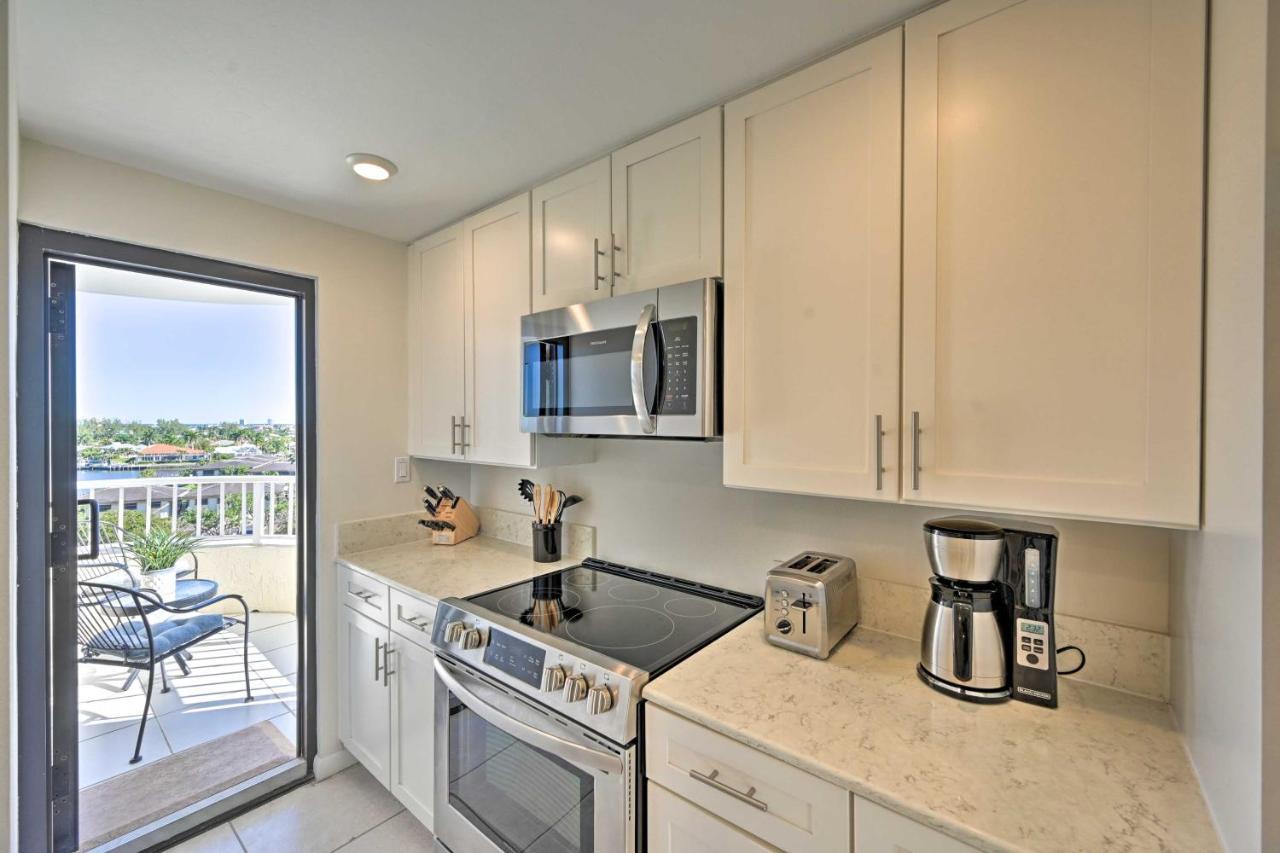 Resort Condo With Balcony And Stunning Ocean Views! Marco Island Exteriér fotografie